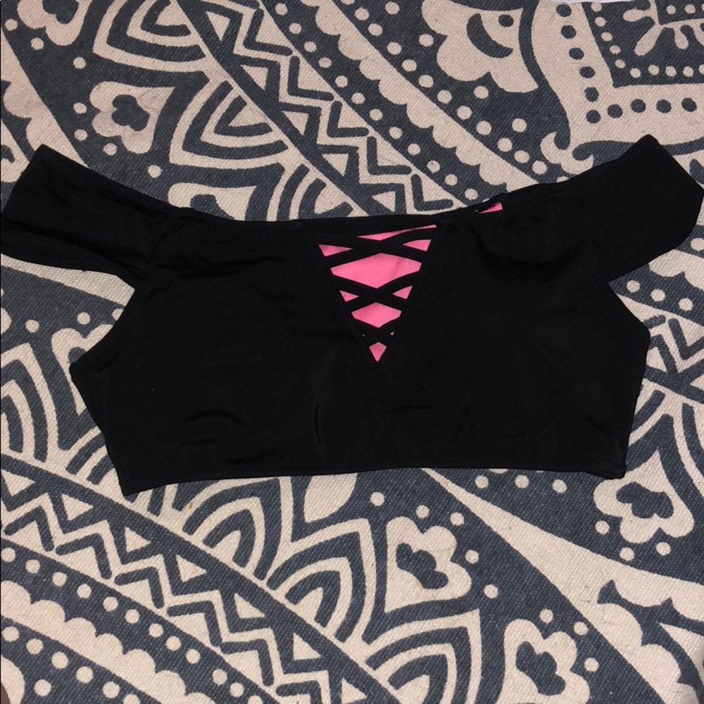 Victoria’s Secret Bikini Top
